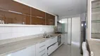 Foto 5 de Apartamento com 3 Quartos à venda, 98m² em Passo da Areia, Porto Alegre