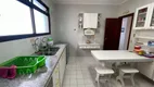 Foto 18 de Apartamento com 3 Quartos para alugar, 220m² em Vila Luis Antonio, Guarujá