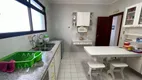 Foto 22 de Apartamento com 3 Quartos para alugar, 220m² em Vila Luis Antonio, Guarujá