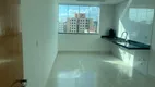 Foto 2 de Sobrado com 3 Quartos à venda, 170m² em Vila Mangalot, São Paulo