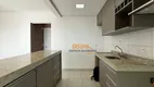 Foto 8 de Apartamento com 3 Quartos para alugar, 91m² em Taquaral, Campinas