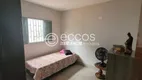 Foto 3 de Casa com 3 Quartos à venda, 172m² em Osvaldo Rezende, Uberlândia