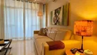 Foto 11 de Apartamento com 3 Quartos à venda, 126m² em Praia das Pitangueiras, Guarujá