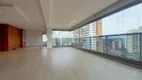 Foto 2 de Apartamento com 3 Quartos para alugar, 192m² em Campo Belo, São Paulo