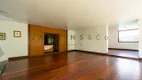 Foto 5 de Casa com 4 Quartos para venda ou aluguel, 583m² em Jardim Luzitânia, São Paulo
