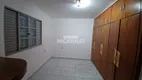 Foto 9 de Casa com 3 Quartos para alugar, 150m² em Cidade Jardim, Uberlândia