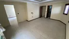 Foto 22 de Casa com 3 Quartos para alugar, 300m² em Candelária, Natal