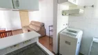 Foto 8 de Flat com 2 Quartos para alugar, 56m² em Jardins, São Paulo