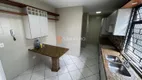 Foto 3 de Apartamento com 3 Quartos para alugar, 108m² em Agronômica, Florianópolis