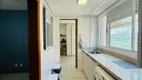 Foto 11 de Apartamento com 4 Quartos à venda, 134m² em Beira Mar, Florianópolis