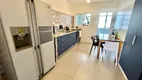 Foto 22 de Apartamento com 4 Quartos à venda, 215m² em Ponta da Praia, Santos