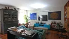 Foto 8 de Apartamento com 3 Quartos à venda, 211m² em Higienópolis, São Paulo
