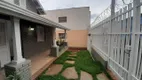 Foto 2 de Casa com 3 Quartos para alugar, 130m² em Centro, Uberaba