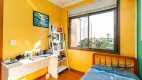 Foto 19 de Apartamento com 2 Quartos à venda, 71m² em Passo da Areia, Porto Alegre