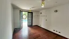 Foto 3 de Casa de Condomínio com 3 Quartos para venda ou aluguel, 660m² em Jardim Passárgada, Cotia