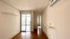 Foto 6 de Apartamento com 3 Quartos para venda ou aluguel, 220m² em Campo Belo, São Paulo