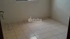 Foto 4 de Apartamento com 3 Quartos à venda, 79m² em Copacabana, Uberlândia