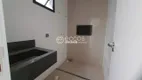 Foto 11 de Casa com 3 Quartos à venda, 91m² em Novo Mundo, Uberlândia