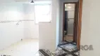 Foto 2 de Apartamento com 2 Quartos à venda, 40m² em Vila Nova, Porto Alegre