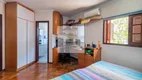 Foto 20 de Casa com 4 Quartos à venda, 260m² em Guarapiranga, São Paulo