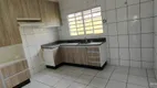 Foto 3 de Casa com 3 Quartos para alugar, 178m² em Santa Mônica, Uberlândia