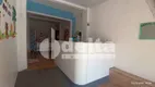 Foto 2 de Casa com 6 Quartos à venda, 250m² em Santa Mônica, Uberlândia