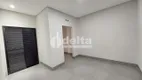 Foto 13 de Casa com 3 Quartos à venda, 180m² em Novo Mundo, Uberlândia