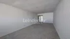 Foto 2 de Sala Comercial para alugar, 49m² em Praia de Belas, Porto Alegre