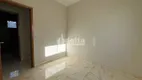 Foto 12 de Casa com 3 Quartos à venda, 67m² em Jardim Canaã, Uberlândia