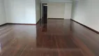 Foto 2 de Apartamento com 4 Quartos à venda, 250m² em Centro, Petrópolis