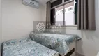 Foto 3 de Apartamento com 2 Quartos à venda, 70m² em Copacabana, Rio de Janeiro