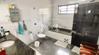 Foto 14 de Casa de Condomínio com 5 Quartos à venda, 425m² em Jardim Britânia, Caraguatatuba