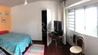 Foto 3 de Casa com 4 Quartos à venda, 335m² em Azenha, Porto Alegre