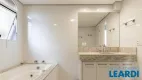 Foto 20 de Apartamento com 3 Quartos à venda, 210m² em Moema, São Paulo