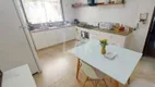 Foto 11 de Casa com 5 Quartos à venda, 300m² em Santa Amélia, Belo Horizonte