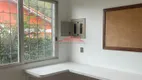 Foto 20 de Casa com 3 Quartos para alugar, 321m² em Sumaré, São Paulo