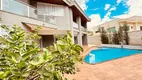 Foto 3 de Casa de Condomínio com 3 Quartos à venda, 398m² em Jardins Madri, Goiânia