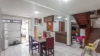 Foto 2 de Casa com 3 Quartos à venda, 137m² em Petrópolis, Porto Alegre