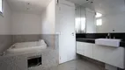Foto 16 de Apartamento com 5 Quartos à venda, 357m² em Jardim Vitoria Regia, São Paulo