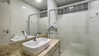 Foto 29 de Apartamento com 4 Quartos à venda, 210m² em Pitangueiras, Guarujá