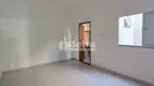 Foto 3 de Casa com 2 Quartos à venda, 72m² em Laranjeiras, Uberlândia