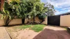 Foto 5 de Casa com 3 Quartos à venda, 195m² em Jardim Acapulco, Marília