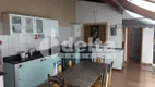 Foto 5 de Casa com 3 Quartos à venda, 200m² em Santa Rosa, Uberlândia