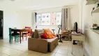 Foto 3 de Apartamento com 2 Quartos à venda, 70m² em Zona 07, Maringá