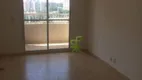 Foto 3 de Apartamento com 2 Quartos à venda, 55m² em Jardim do Lago, São Paulo