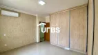 Foto 15 de Casa com 4 Quartos à venda, 227m² em Setor Bueno, Goiânia