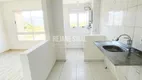 Foto 2 de Apartamento com 3 Quartos à venda, 70m² em Areal, Pelotas