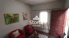 Foto 2 de Casa com 3 Quartos à venda, 90m² em Planalto, Uberlândia