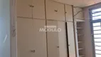 Foto 20 de Casa com 5 Quartos para alugar, 380m² em Lidice, Uberlândia