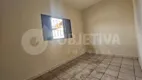 Foto 16 de Casa com 3 Quartos para alugar, 189m² em Santa Mônica, Uberlândia